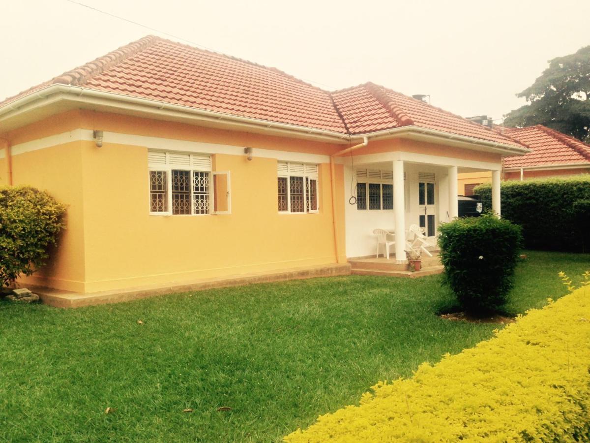 Corinya Serviced Apartments Entebbe Extérieur photo