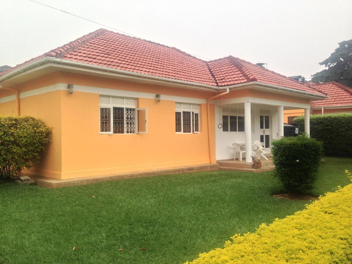 Corinya Serviced Apartments Entebbe Extérieur photo